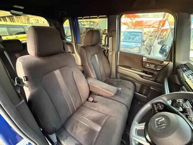 N-BOXカスタム G・Lホンダセンシング /衝突軽減/パワースライドドア/ナビ/Bluetooth/バックモニター/フルセグ/ドライブレコーダー/ETC/レーダークルーズ/LEDヘッドライト/オートライト(5枚目)