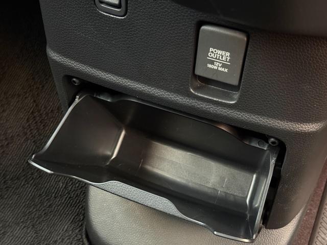 N-BOXカスタム G・Lホンダセンシング /衝突軽減/パワースライドドア/ナビ/Bluetooth/バックモニター/フルセグ/ドライブレコーダー/ETC/レーダークルーズ/LEDヘッドライト/オートライト(31枚目)