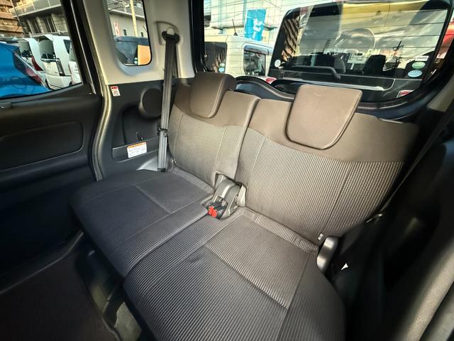 デイズルークス ハイウェイスター　Ｇターボ　後期／両側パワースライドドア／エマージェンシーブレーキ／アラウンドビューモニター／純正ナビ／Ｂｌｕｅｔｏｏｔｈ／フルセグ／ＥＴＣ／クルーズコントロール／ＬＥＤヘッドライト／オートライト／１オーナー（8枚目）