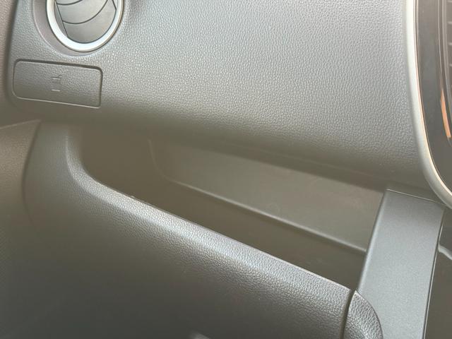 デイズルークス ハイウェイスター　Ｇターボ　後期／両側パワースライドドア／エマージェンシーブレーキ／アラウンドビューモニター／純正ナビ／Ｂｌｕｅｔｏｏｔｈ／フルセグ／ＥＴＣ／クルーズコントロール／ＬＥＤヘッドライト／オートライト／１オーナー（29枚目）