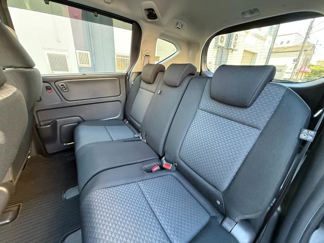 フリード＋ハイブリッド ハイブリッドＧ・ホンダセンシング　／衝突軽減／両側パワースライドドア／純正ナビ／Ｂｌｕｅｔｏｏｔｈ／バックモニター／フルセグ／ＥＴＣ／ＬＥＤヘッドライト／オートライト／ステアリングスイッチ／純正１５インチアルミホイール（8枚目）