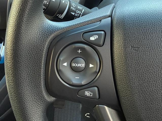 フリード＋ハイブリッド ハイブリッドＧ・ホンダセンシング　／衝突軽減／両側パワースライドドア／純正ナビ／Ｂｌｕｅｔｏｏｔｈ／バックモニター／フルセグ／ＥＴＣ／ＬＥＤヘッドライト／オートライト／ステアリングスイッチ／純正１５インチアルミホイール（23枚目）