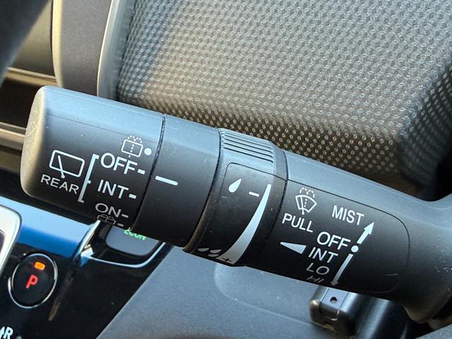 フリード＋ハイブリッド ハイブリッドＧ・ホンダセンシング　／衝突軽減／両側パワースライドドア／純正ナビ／Ｂｌｕｅｔｏｏｔｈ／バックモニター／フルセグ／ＥＴＣ／ＬＥＤヘッドライト／オートライト／ステアリングスイッチ／純正１５インチアルミホイール（27枚目）