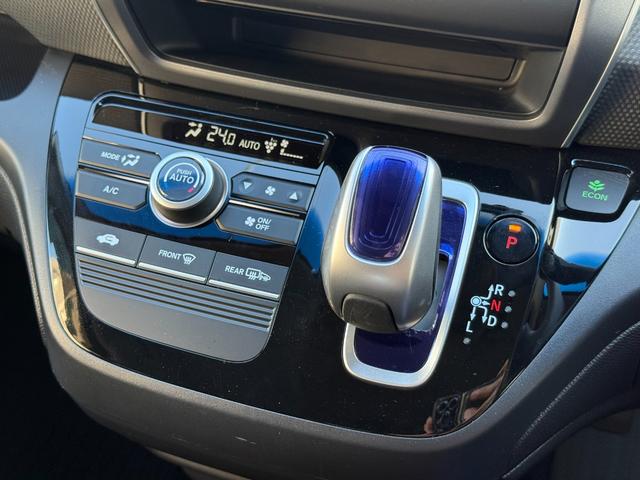 フリード＋ハイブリッド ハイブリッドＧ・ホンダセンシング　／衝突軽減／両側パワースライドドア／純正ナビ／Ｂｌｕｅｔｏｏｔｈ／バックモニター／フルセグ／ＥＴＣ／ＬＥＤヘッドライト／オートライト／ステアリングスイッチ／純正１５インチアルミホイール（29枚目）