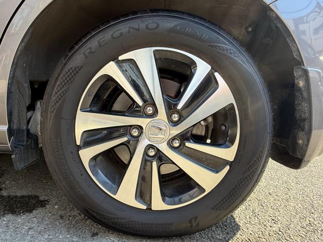 フリード＋ハイブリッド ハイブリッドＧ・ホンダセンシング　／衝突軽減／両側パワースライドドア／純正ナビ／Ｂｌｕｅｔｏｏｔｈ／バックモニター／フルセグ／ＥＴＣ／ＬＥＤヘッドライト／オートライト／ステアリングスイッチ／純正１５インチアルミホイール（36枚目）