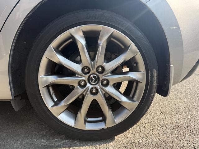 アクセラスポーツ ＸＤ　／サンルーフ／衝突軽減／ＢＯＳＥ／ナビ／Ｂｌｕｅｔｏｏｔｈ／バックカメラ／フルセグ／前後ドラレコ／ＥＴＣ／ハーフレザー／パワーシート／シートヒーター／ソナー／ヘッドアップディスプレイ／レーダークルーズ（36枚目）