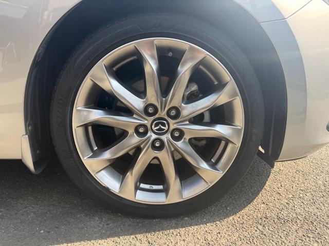 アクセラスポーツ ＸＤ　／サンルーフ／衝突軽減／ＢＯＳＥ／ナビ／Ｂｌｕｅｔｏｏｔｈ／バックカメラ／フルセグ／前後ドラレコ／ＥＴＣ／ハーフレザー／パワーシート／シートヒーター／ソナー／ヘッドアップディスプレイ／レーダークルーズ（38枚目）