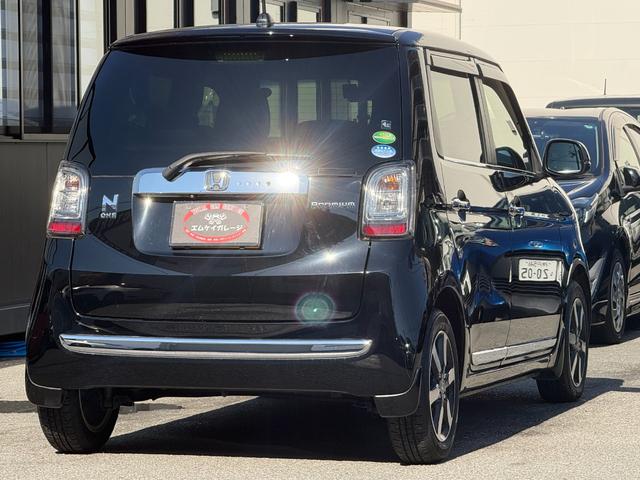 N-ONE プレミアム /衝突軽減/純正ナビ/Bluetooth/フルセグ/ビルトインETC/ドライブレコーダー/クルーズコントロール/ハーフレザーシート/HIDヘッドライト/オートライト/電動格納ミラー/スマートキー(2枚目)