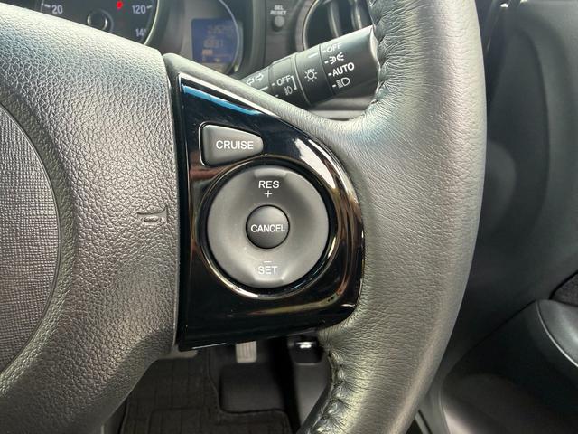 N-ONE プレミアム /衝突軽減/純正ナビ/Bluetooth/フルセグ/ビルトインETC/ドライブレコーダー/クルーズコントロール/ハーフレザーシート/HIDヘッドライト/オートライト/電動格納ミラー/スマートキー(20枚目)