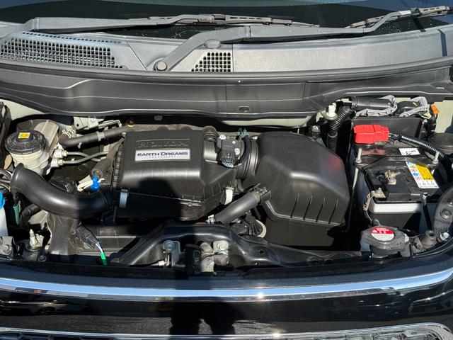 N-ONE プレミアム /衝突軽減/純正ナビ/Bluetooth/フルセグ/ビルトインETC/ドライブレコーダー/クルーズコントロール/ハーフレザーシート/HIDヘッドライト/オートライト/電動格納ミラー/スマートキー(27枚目)