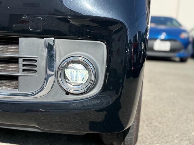 N-ONE プレミアム /衝突軽減/純正ナビ/Bluetooth/フルセグ/ビルトインETC/ドライブレコーダー/クルーズコントロール/ハーフレザーシート/HIDヘッドライト/オートライト/電動格納ミラー/スマートキー(41枚目)