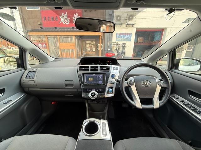 プリウスアルファ Ｓツーリングセレクション　／カロッツェリアナビ／Ｂｌｕｅｔｏｏｔｈ／バックモニター／フルセグ／クルーズコントロール／スマートキー／ＬＥＤヘッドライト／オートライト／電動格納ミラー／純正スポイラー／純正１６インチアルミホイール（3枚目）