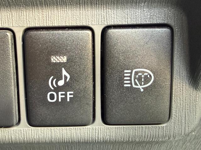 プリウスアルファ Ｓツーリングセレクション　／カロッツェリアナビ／Ｂｌｕｅｔｏｏｔｈ／バックモニター／フルセグ／クルーズコントロール／スマートキー／ＬＥＤヘッドライト／オートライト／電動格納ミラー／純正スポイラー／純正１６インチアルミホイール（18枚目）