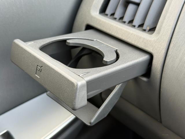 プリウスアルファ Ｓツーリングセレクション　／カロッツェリアナビ／Ｂｌｕｅｔｏｏｔｈ／バックモニター／フルセグ／クルーズコントロール／スマートキー／ＬＥＤヘッドライト／オートライト／電動格納ミラー／純正スポイラー／純正１６インチアルミホイール（34枚目）