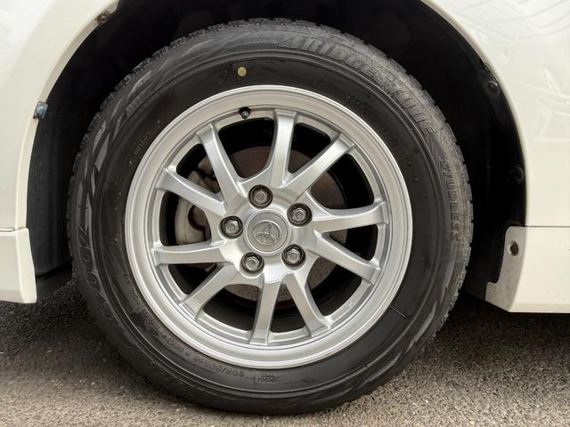 プリウスアルファ Ｓツーリングセレクション　／カロッツェリアナビ／Ｂｌｕｅｔｏｏｔｈ／バックモニター／フルセグ／クルーズコントロール／スマートキー／ＬＥＤヘッドライト／オートライト／電動格納ミラー／純正スポイラー／純正１６インチアルミホイール（41枚目）