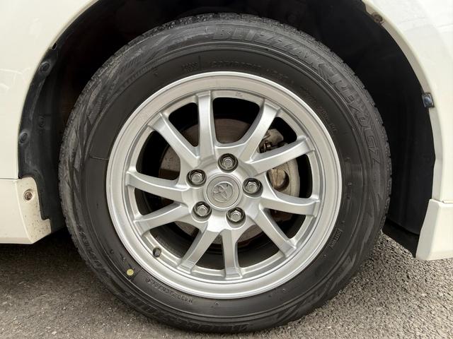 プリウスアルファ Ｓツーリングセレクション　／カロッツェリアナビ／Ｂｌｕｅｔｏｏｔｈ／バックモニター／フルセグ／クルーズコントロール／スマートキー／ＬＥＤヘッドライト／オートライト／電動格納ミラー／純正スポイラー／純正１６インチアルミホイール（42枚目）