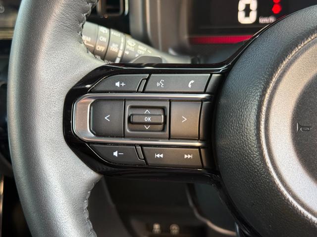 スペーシアカスタム ハイブリッドXSターボ /9型ナビ/全方位モニター/両側パワースライドドア/衝突軽減/レーダークルーズ/Bluetooth/ETC/前後ドラレコ/LEDヘッド/ハーフレザー/ハンドル&シートヒーター/ヘッドアップディスプレイ(31枚目)