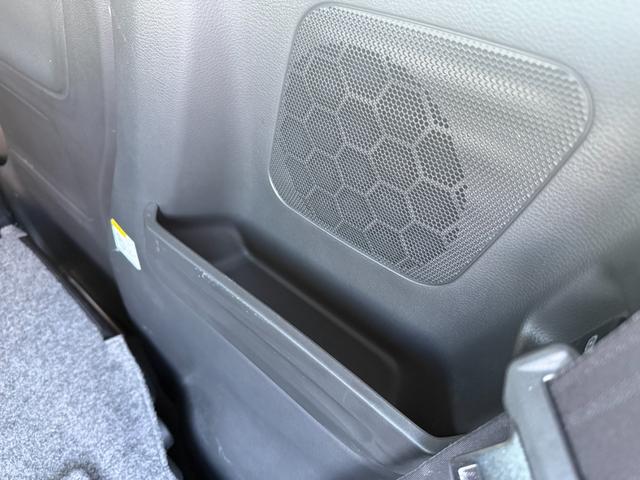 スペーシアカスタム ハイブリッドXSターボ /9型ナビ/全方位モニター/両側パワースライドドア/衝突軽減/レーダークルーズ/Bluetooth/ETC/前後ドラレコ/LEDヘッド/ハーフレザー/ハンドル&シートヒーター/ヘッドアップディスプレイ(46枚目)