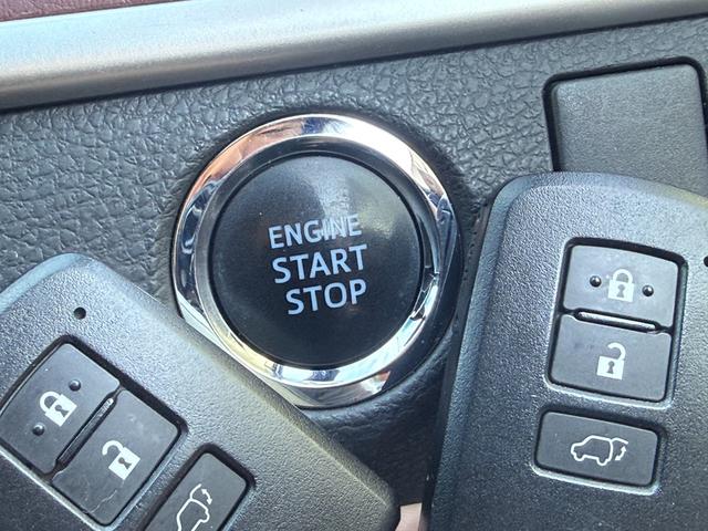 ハリアー プレミアム　／衝突軽減／９型ナビ／Ｂｌｕｅｔｏｏｔｈ／バック＆フロントモニター／フルセグ／前後ドライブレコーダー／電動リアゲート／レーダークルーズ／クリアランスソナー／ハーフレザーシート／パワーシート（20枚目）