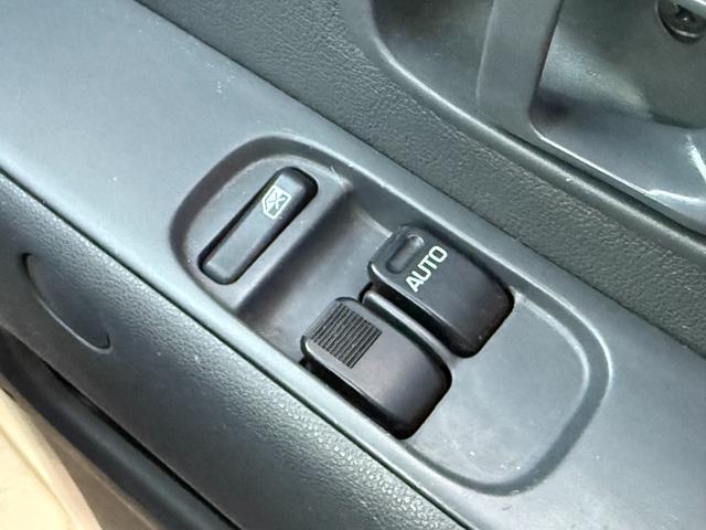 ハイゼットカーゴ ＤＸ　ハイルーフ／キーレス／パワーウィンドウ／ドライブレコーダー／オートマ／２０２４年製ブリジストンタイヤ／オーバーヘッドコンソール／フルフラット（14枚目）