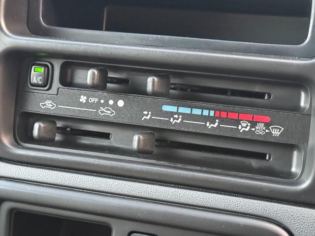 ハイゼットカーゴ ＤＸ　ハイルーフ／キーレス／パワーウィンドウ／ドライブレコーダー／オートマ／２０２４年製ブリジストンタイヤ／オーバーヘッドコンソール／フルフラット（16枚目）