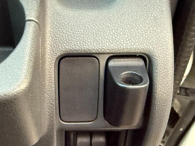 ハイゼットカーゴ ＤＸ　ハイルーフ／キーレス／パワーウィンドウ／ドライブレコーダー／オートマ／２０２４年製ブリジストンタイヤ／オーバーヘッドコンソール／フルフラット（19枚目）