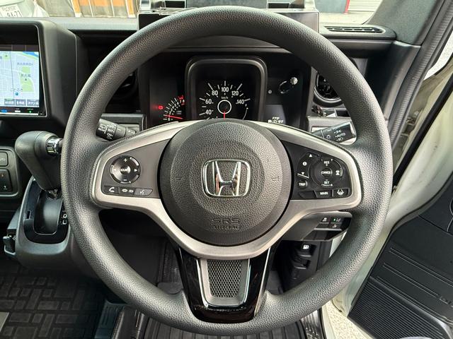 Ｎ－ＶＡＮ＋スタイル ファン・ターボホンダセンシング　／衝突軽減／純正８型ナビ／Ｂｌｕｅｔｏｏｔｈ／バックモニター／フルセグ／ＥＴＣ／レーダークルーズ／スマートキー／ハンドルキープ／レーンキープ／シートカバー（21枚目）