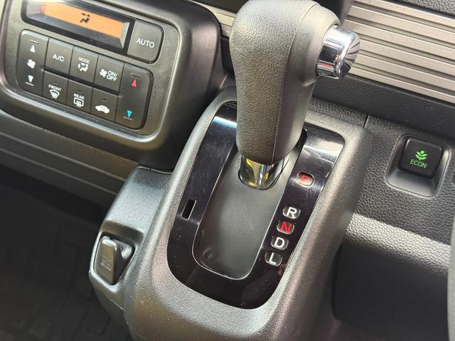 Ｎ－ＶＡＮ＋スタイル ファン・ターボホンダセンシング　／衝突軽減／純正８型ナビ／Ｂｌｕｅｔｏｏｔｈ／バックモニター／フルセグ／ＥＴＣ／レーダークルーズ／スマートキー／ハンドルキープ／レーンキープ／シートカバー（27枚目）