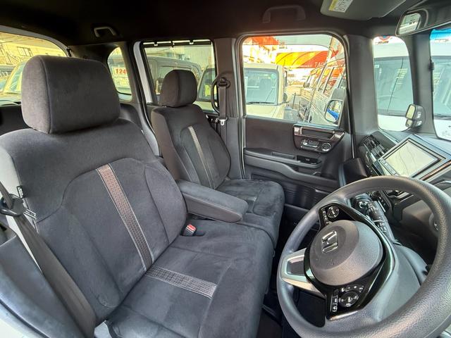 N-BOXカスタム G・Lホンダセンシング /衝突軽減/カロッツェリアナビ/Bluetooth/バックモニター/フルセグ/ドライブレコーダー/ETC/パワースライドドア/スマートキー/レーダークルーズ/レーンキープ(5枚目)