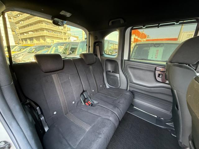 N-BOXカスタム G・Lホンダセンシング /衝突軽減/カロッツェリアナビ/Bluetooth/バックモニター/フルセグ/ドライブレコーダー/ETC/パワースライドドア/スマートキー/レーダークルーズ/レーンキープ(7枚目)