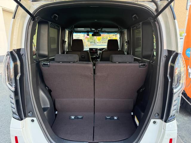N-BOXカスタム G・Lホンダセンシング /衝突軽減/カロッツェリアナビ/Bluetooth/バックモニター/フルセグ/ドライブレコーダー/ETC/パワースライドドア/スマートキー/レーダークルーズ/レーンキープ(9枚目)