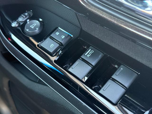 N-BOXカスタム G・Lホンダセンシング /衝突軽減/カロッツェリアナビ/Bluetooth/バックモニター/フルセグ/ドライブレコーダー/ETC/パワースライドドア/スマートキー/レーダークルーズ/レーンキープ(30枚目)