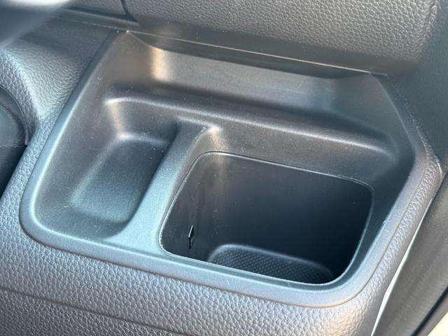 N-BOXカスタム G・Lホンダセンシング /衝突軽減/カロッツェリアナビ/Bluetooth/バックモニター/フルセグ/ドライブレコーダー/ETC/パワースライドドア/スマートキー/レーダークルーズ/レーンキープ(38枚目)