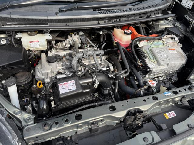 アクア クロスオーバー グラム /衝突軽減/純正ナビ/Bluetooth/バックモニター/テレビ/ドライブレコーダー/ハーフレザーシート/スマートキー/クリアランスソナー/純正16インチアルミホイール/レーンキープアシスト(55枚目)