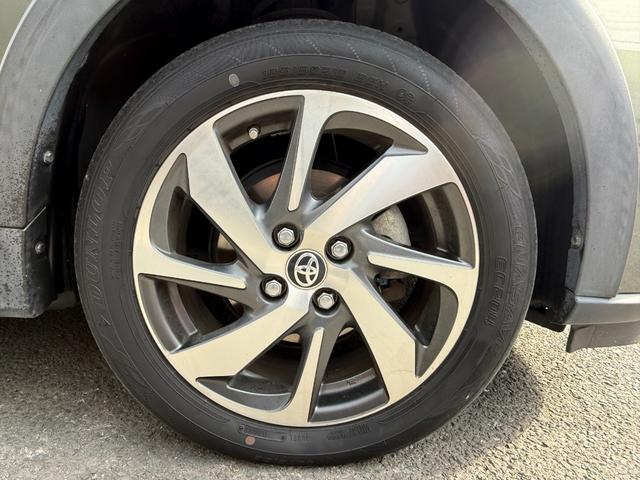 アクア クロスオーバー グラム /衝突軽減/純正ナビ/Bluetooth/バックモニター/テレビ/ドライブレコーダー/ハーフレザーシート/スマートキー/クリアランスソナー/純正16インチアルミホイール/レーンキープアシスト(60枚目)