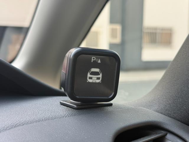 セレナ ハイウェイスター　／両側パワースライドドア／純正ナビ／Ｂｌｕｅｔｏｏｔｈ／バックモニター／フルセグ／ドライブレコーダー／ビルトインＥＴＣ／オートステップ／コーナーセンサー／オートライト／シートバックテーブル（18枚目）