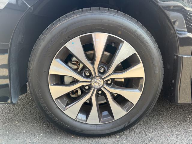 セレナ ハイウェイスター　／両側パワースライドドア／純正ナビ／Ｂｌｕｅｔｏｏｔｈ／バックモニター／フルセグ／ドライブレコーダー／ビルトインＥＴＣ／オートステップ／コーナーセンサー／オートライト／シートバックテーブル（38枚目）