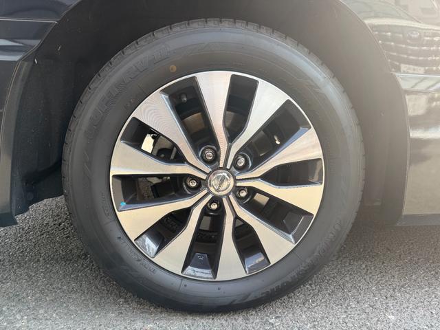 セレナ ハイウェイスター　／両側パワースライドドア／純正ナビ／Ｂｌｕｅｔｏｏｔｈ／バックモニター／フルセグ／ドライブレコーダー／ビルトインＥＴＣ／オートステップ／コーナーセンサー／オートライト／シートバックテーブル（41枚目）