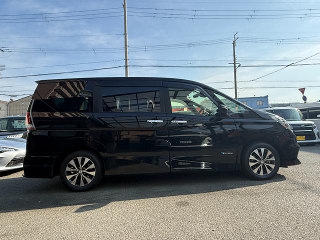 セレナ ハイウェイスター　／両側パワースライドドア／純正ナビ／Ｂｌｕｅｔｏｏｔｈ／バックモニター／フルセグ／ドライブレコーダー／ビルトインＥＴＣ／オートステップ／コーナーセンサー／オートライト／シートバックテーブル（44枚目）