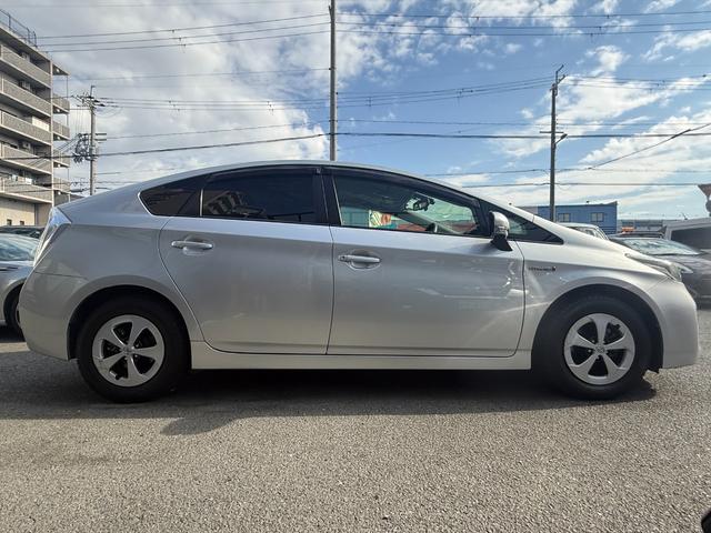 プリウス G 純正ナビ/Bluetooth/バックモニター/フルセグ/ドライブレコーダー/ハーフレザーシート/パワーシート/クルーズコントロール/ステアリングスイッチ/オートライト/スマートキー(39枚目)