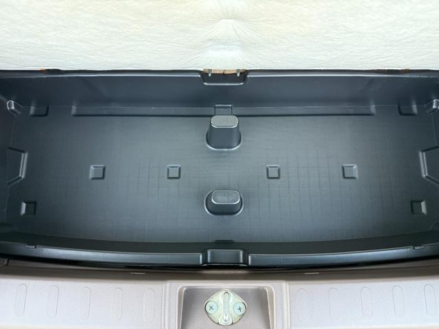 アルトラパンショコラ X /ケンウッドナビ/Bluetooth/テレビ/HIDヘッドライト/スマートキー/レザー調シート/アイドリングストップ(11枚目)