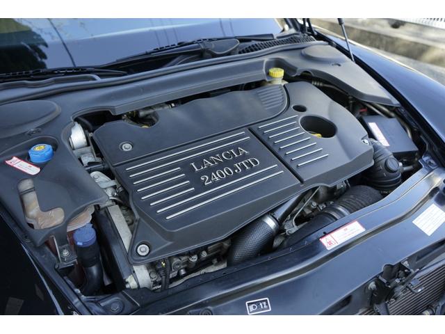 Lancia thesis japan 06 image