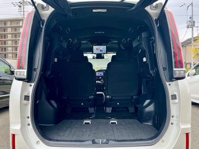 ノア ハイブリッドG 純正大型ナビ フルセグテレビ バックカメラ 天井モニター 衝突軽減 両側電動 クルコン シートヒーター スマートキー LEDヘッドライト フォグ ドラレコ ETC 純正アルミ(13枚目)