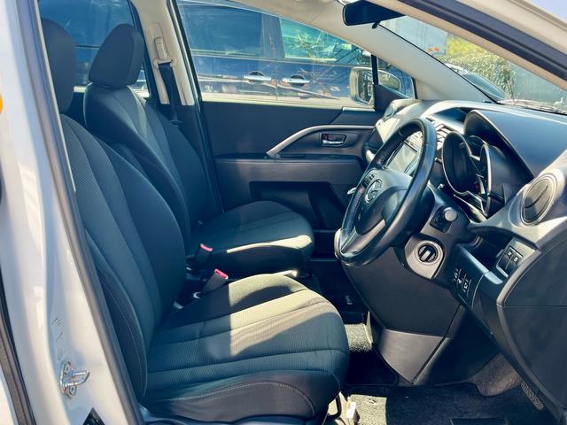 プレマシー 20S-スカイアクティブ 後期型 純正ナビ フルセグテレビ バックカメラ 天井モニター 両側電動 スマートキー アイストップ HIDヘッドライト フォグ ETC 純正アルミ(7枚目)