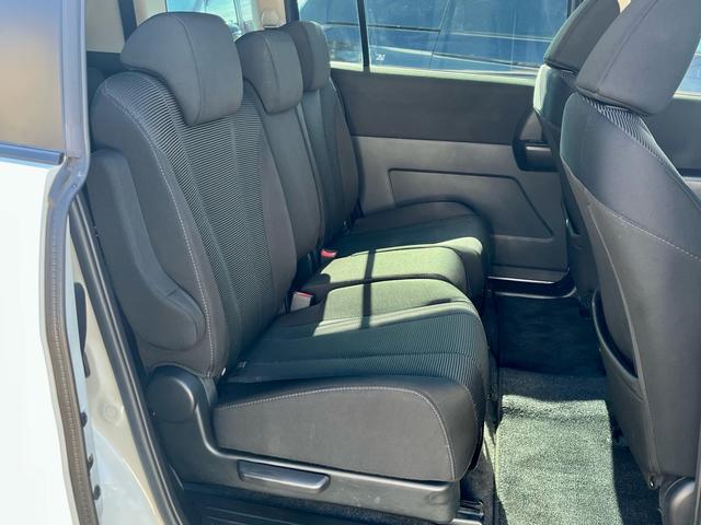 プレマシー 20S-スカイアクティブ 後期型 純正ナビ フルセグテレビ バックカメラ 天井モニター 両側電動 スマートキー アイストップ HIDヘッドライト フォグ ETC 純正アルミ(8枚目)