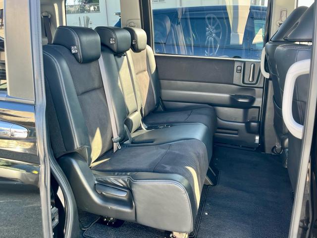 ステップワゴンスパーダ Z クールスピリット アルパイン大型ナビ フルセグテレビ バックカメラ 天井モニター 両側電動 クルコン コンビシート パドルシフト HIDヘッド フォグ ドラレコ ETC 純正アルミ(12枚目)