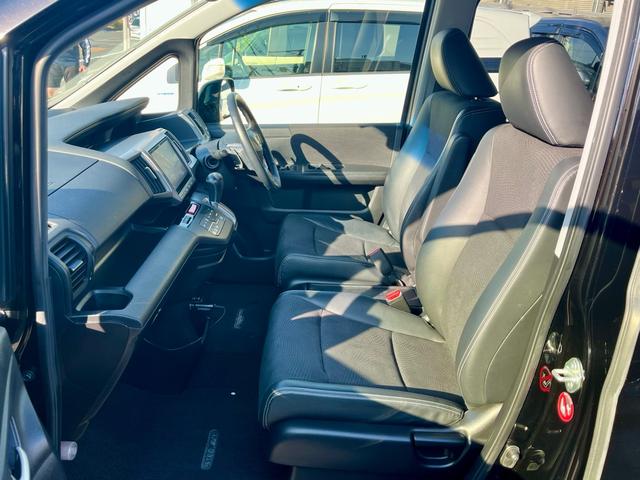 ステップワゴンスパーダ Z クールスピリット アルパイン大型ナビ フルセグテレビ バックカメラ 天井モニター 両側電動 クルコン コンビシート パドルシフト HIDヘッド フォグ ドラレコ ETC 純正アルミ(14枚目)