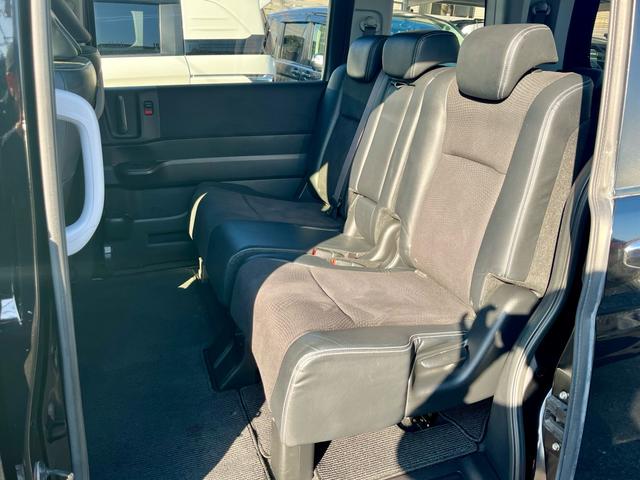 ステップワゴンスパーダ Z クールスピリット アルパイン大型ナビ フルセグテレビ バックカメラ 天井モニター 両側電動 クルコン コンビシート パドルシフト HIDヘッド フォグ ドラレコ ETC 純正アルミ(15枚目)