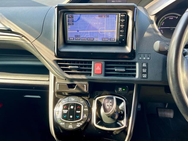 エスクァイア ハイブリッドXi 純正ナビ フルセグテレビ バックカメラ Bluetooth 両側電動 スマートキー シートヒーター LEDヘッドライト フォグ ETC 純正アルミ(20枚目)