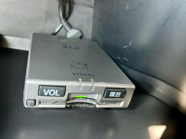 エスクァイア ハイブリッドXi 純正ナビ フルセグテレビ バックカメラ Bluetooth 両側電動 スマートキー シートヒーター LEDヘッドライト フォグ ETC 純正アルミ(29枚目)